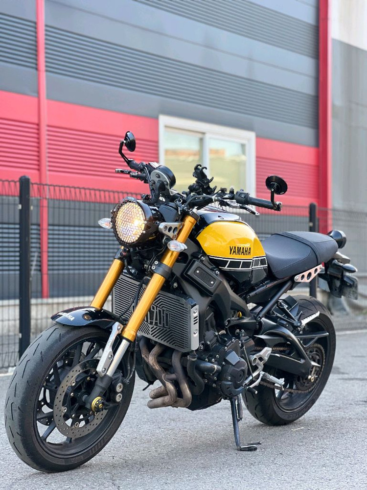 야마하 XSR-900 (60주년 한정판) 이미지