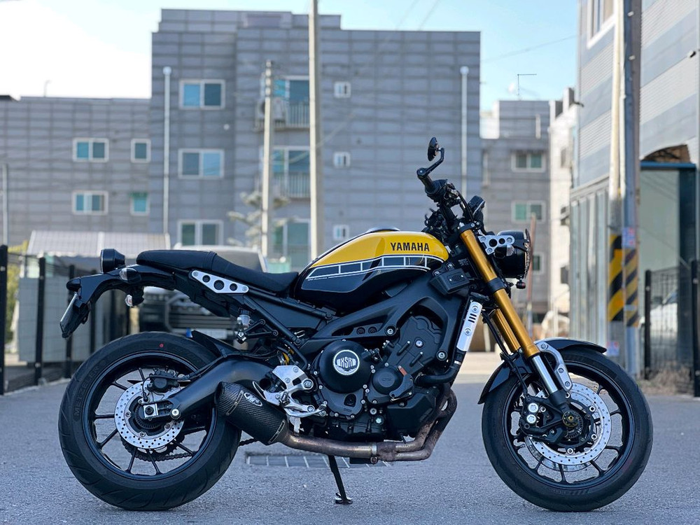 야마하 XSR-900 (60주년 한정판) 이미지