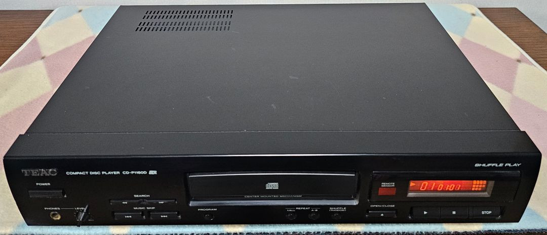 TEAC CD-P1160D CD플레이어 이미지