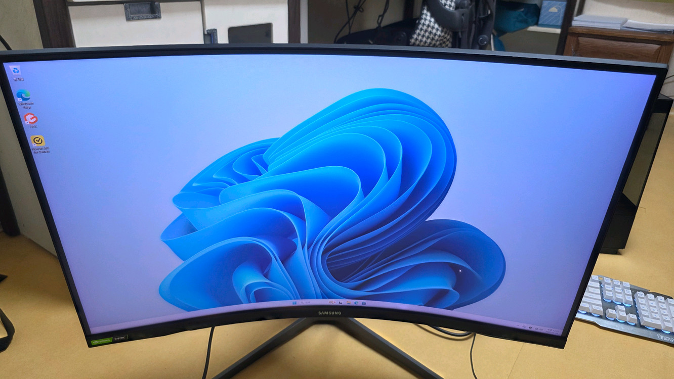 부산 라이젠 7500f / rtx3070 컴퓨터 본체 데스크탑 pc세트 이미지