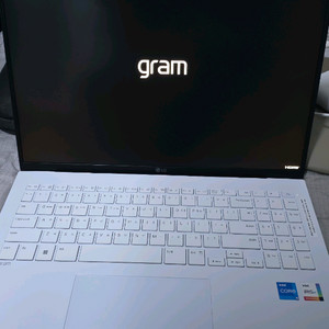 LG전자 2022 그램16 16ZD90Q-GX56K (SSD 500GB) 이미지