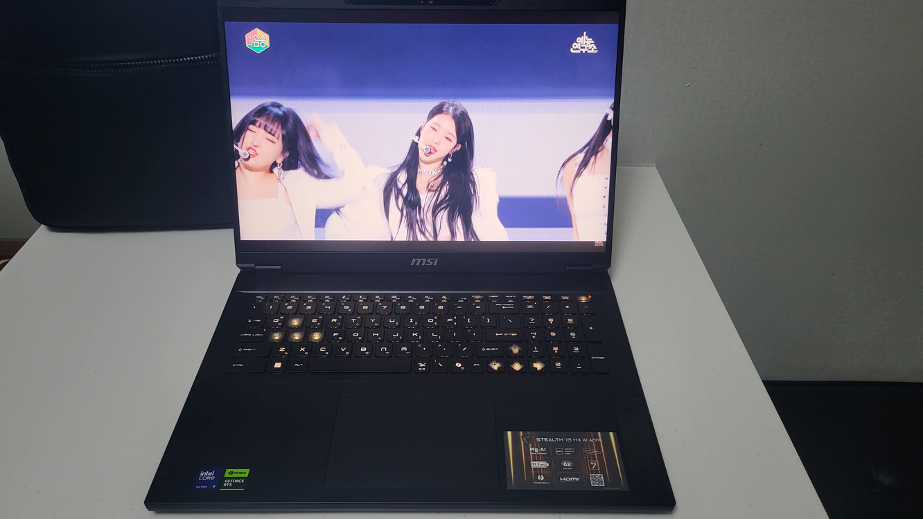 리퍼AS만료 18인치 MSI 스텔스 18 HX AI A2XWIG UHD+ Mini LED/ RTX5080 이미지