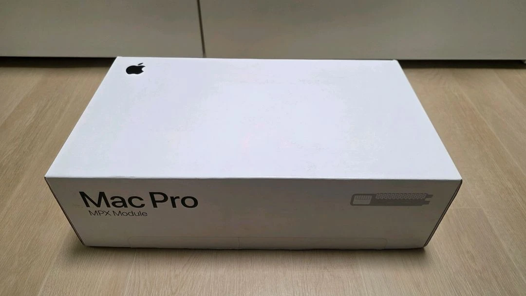 AMD Radeon Pro W5500X MPX Module - 안심되는 중고거래