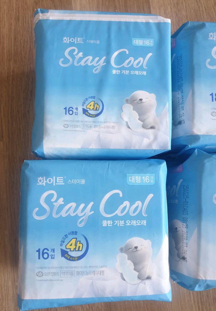 화이트 스테이쿨 생리대 중/대형 이미지