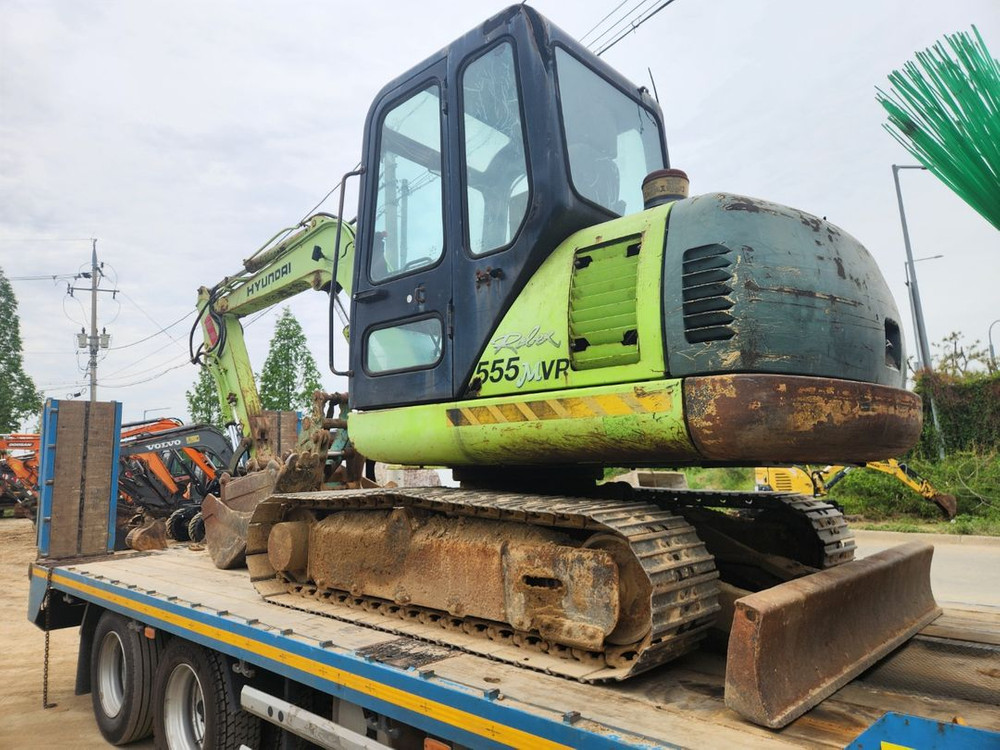 02현대굴삭기 R555 2003년 버켓3종 강토집게 대구위치 중고굴삭기매매 이미지