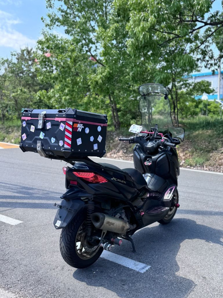 야마하 XMAX300 이미지