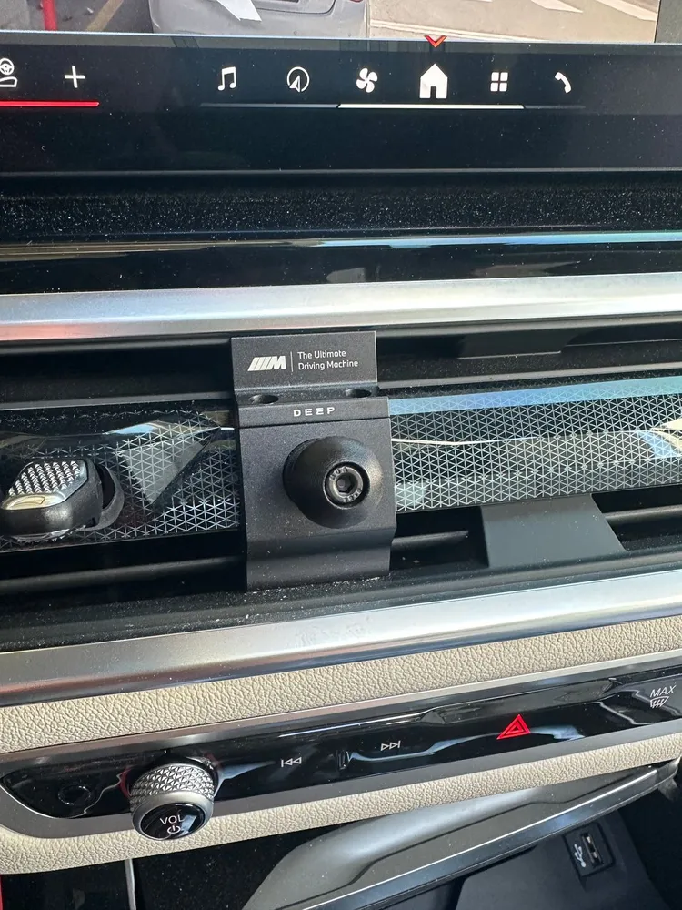 BMW X5 핸드폰거치대 딥마운트 / 무선충전기 마운트 이미지
