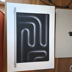 2025 apple M4 max 코어 48기가 1tb 이미지