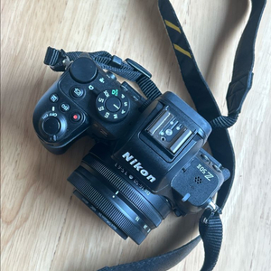 니콘 z50ii +16-50렌즈 + 블랙미스트필터 + sd카드 풀박스