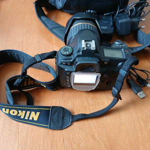 니콘 D70s DSLR 카메라 + 탐론 17-50mm 렌즈 이미지