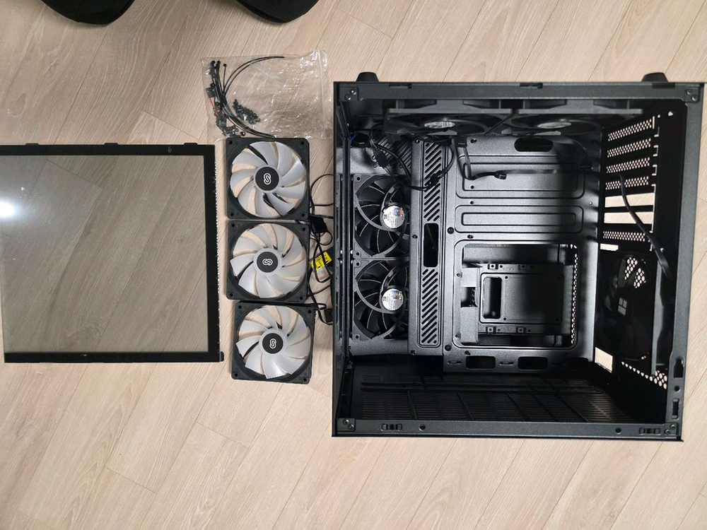 3rsys r50 넥스 케이스 교체팬 포함 팝니다. 부산 이미지