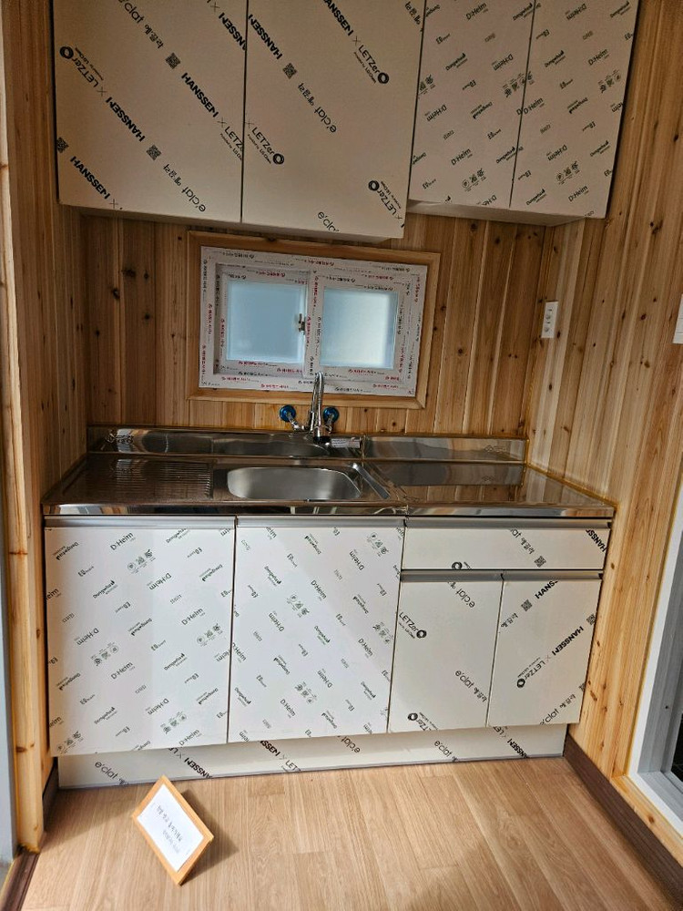 고급 3*8 복층 다락형 쳬류형쉼터, 이동식주택, 농막, 컨테이너 1800만원 이미지