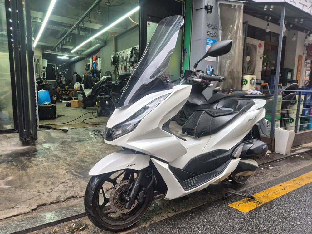22년식 PCX125ABS 배달용 중고 오토바이 이미지