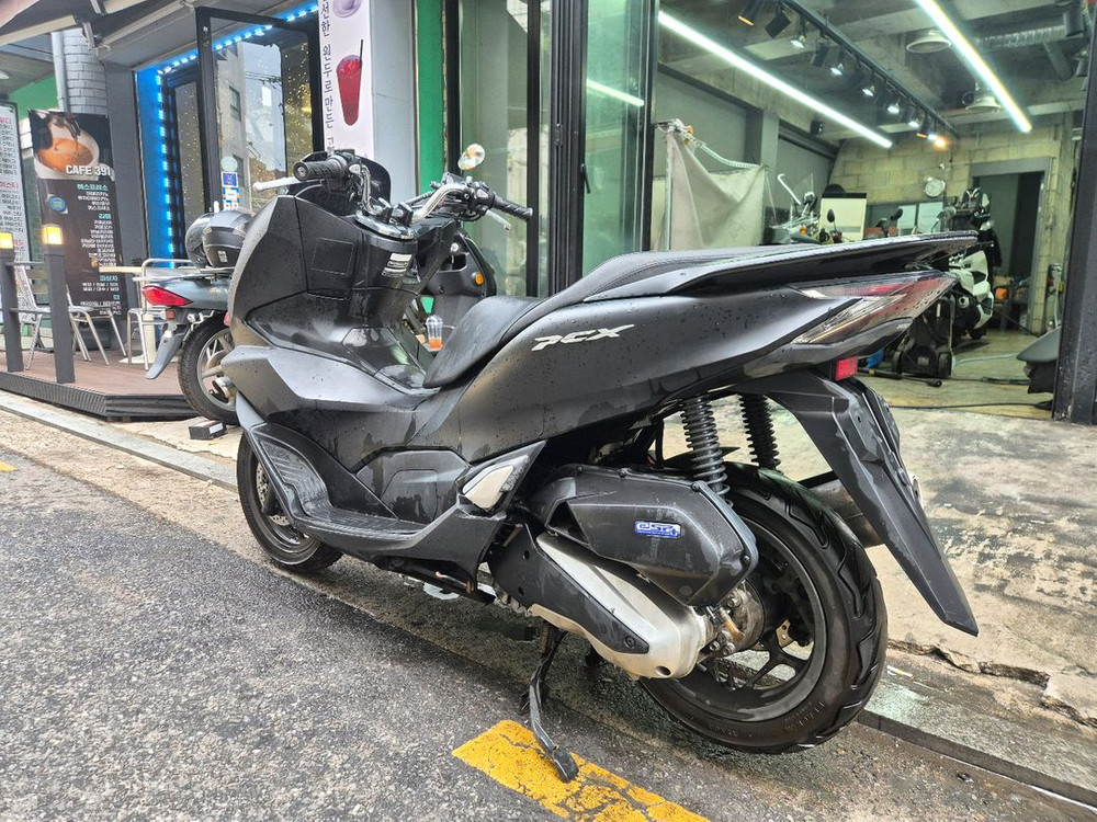 22년식 PCX125ABS 배달용 중고 오토바이 이미지