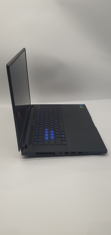 [최저가]GIGABYTE 16인치 게이밍노트북 어로스(i7-14th/4070/1TB/QHD) 이미지