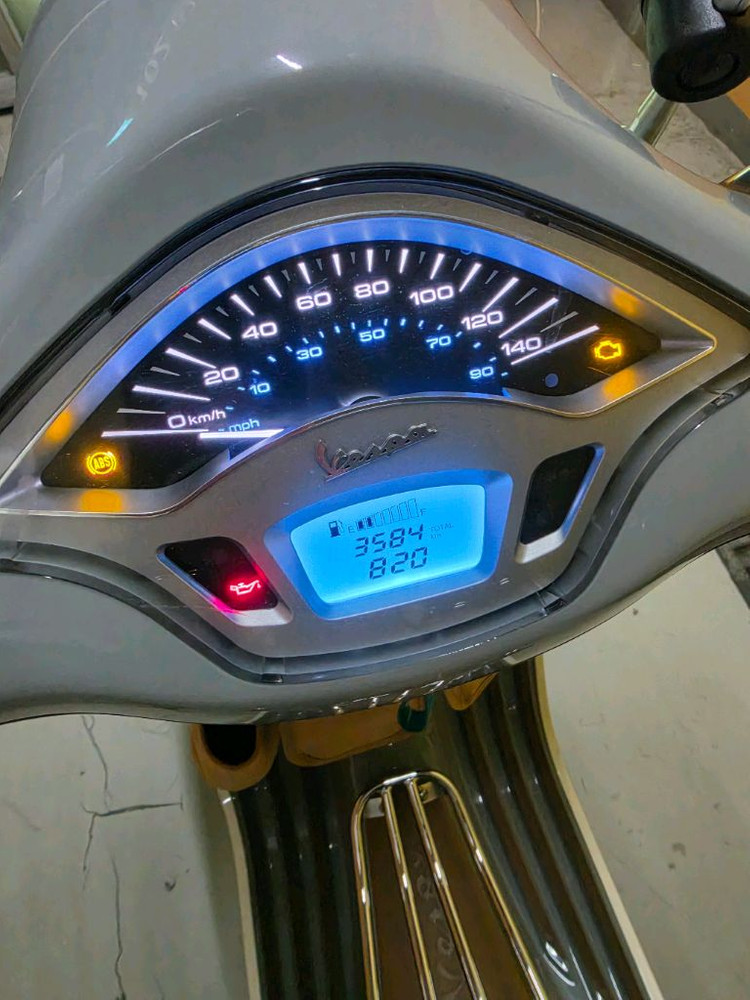 2022년식 베스파 프리마베라 피크닉에디션 이미지
