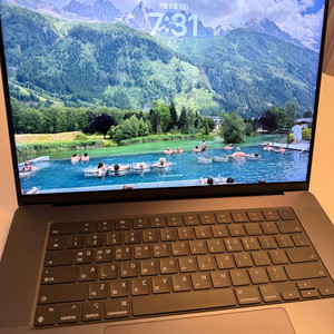 맥북 m3 pro 16인치 36gb ram 512gb ssd 이미지