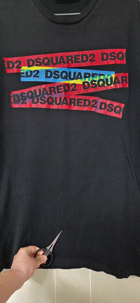 L사이즈 정품 디스퀘어드2(Dsquared2)블랙 테이프 로고 티셔츠 택포 이미지