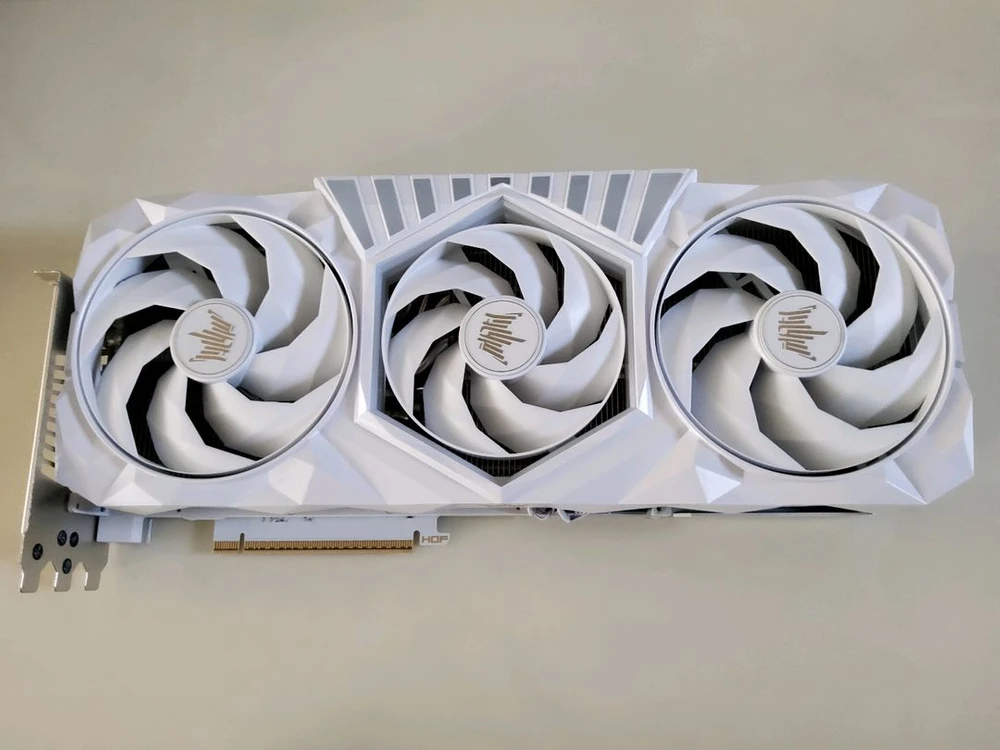 RTX 5080 HOF 화이트 이미지