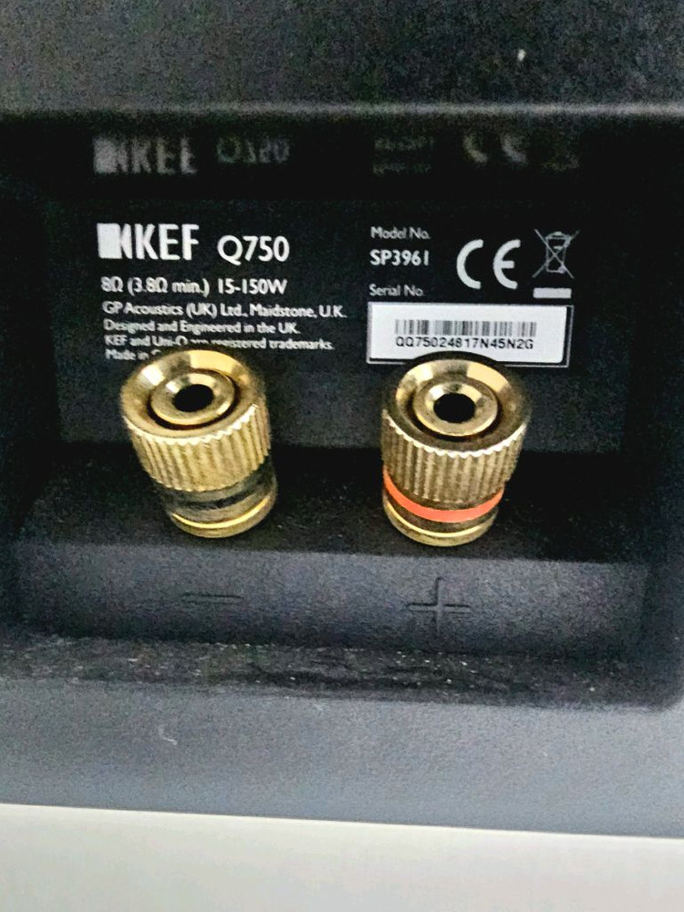 KEF Q750 화이트 플로어스피커 톨보이스피커 이미지