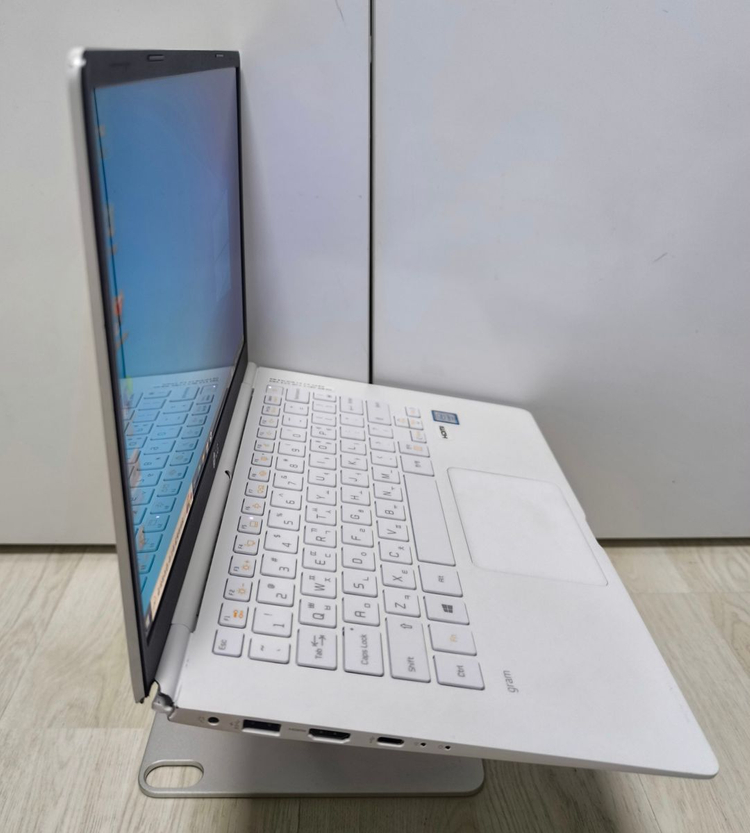 LG 그램 노트북 14인치 i7 6세대 이미지