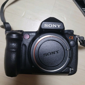 풀프레임 DSLR 카메라 이미지