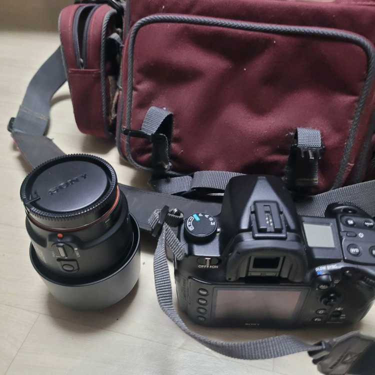 풀프레임 DSLR 카메라 이미지