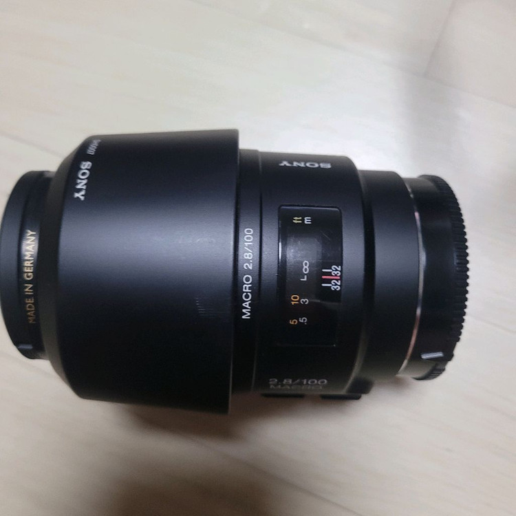풀프레임 DSLR 카메라 이미지