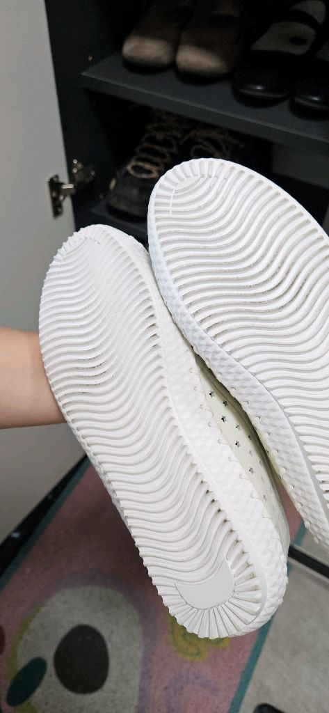 바바라 플랫 단화 이미지