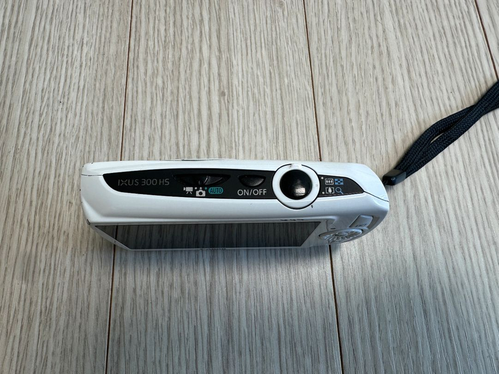 캐논 정품 익서스 IXUS 300 HS 화이트 디지털 카메라 판매합니다 이미지