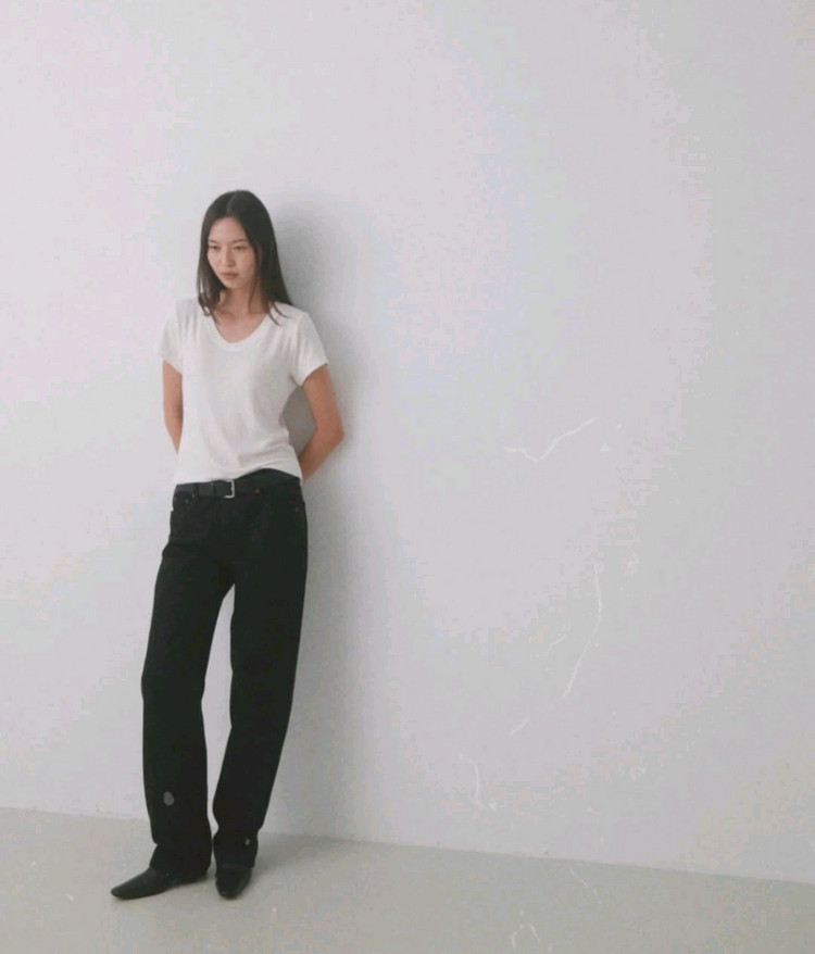 R2W 알투더블유 델라 티 1사이즈 이미지