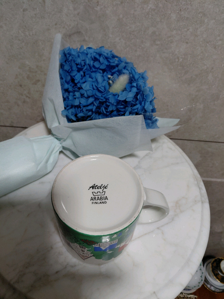 [레어] 아라비아핀란드 아뜰리에 머그잔 이미지