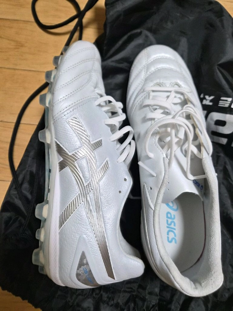 아식스 축구화 ds light pro ag 이미지