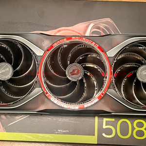 컬러풀 RTX 5080 그래픽카드 ADVANCED OC 16G 팝니다. 이미지