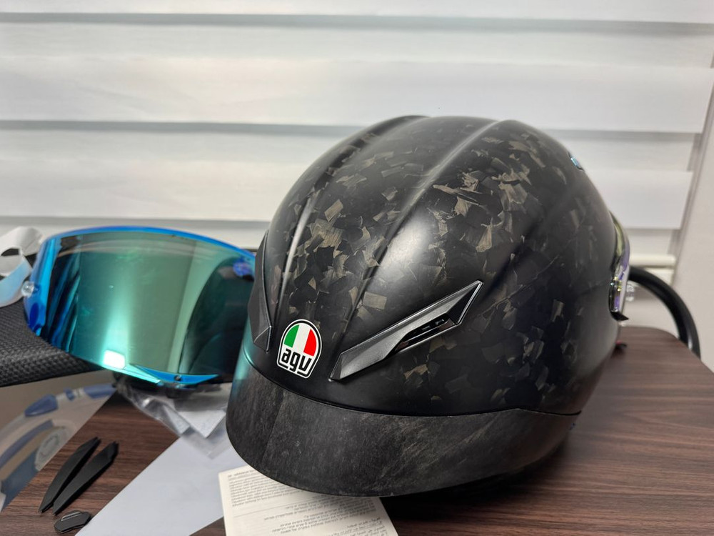 agv 피스타 gprr m사이즈 지피알알 퓨트로 포르지아토 카본 블루 한정판 스페셜에디션 판매합니다. 세나 포함 급 이미지