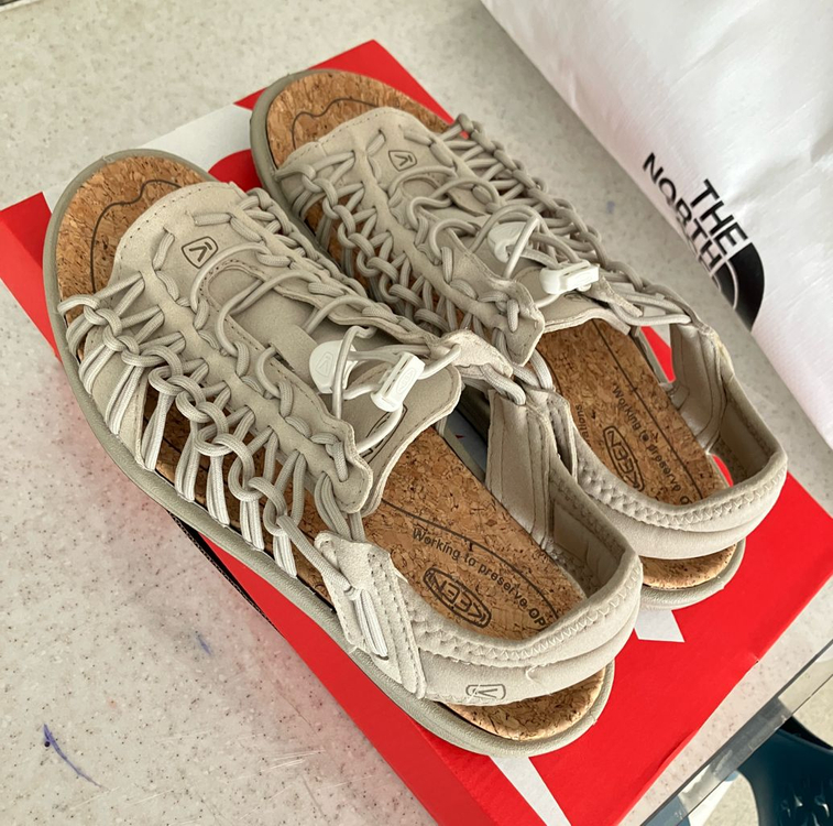 킨 keen 유니크 2 샌들 Taupe 260사이즈 이미지