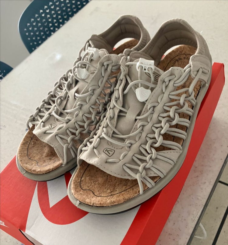 킨 keen 유니크 2 샌들 Taupe 260사이즈 이미지