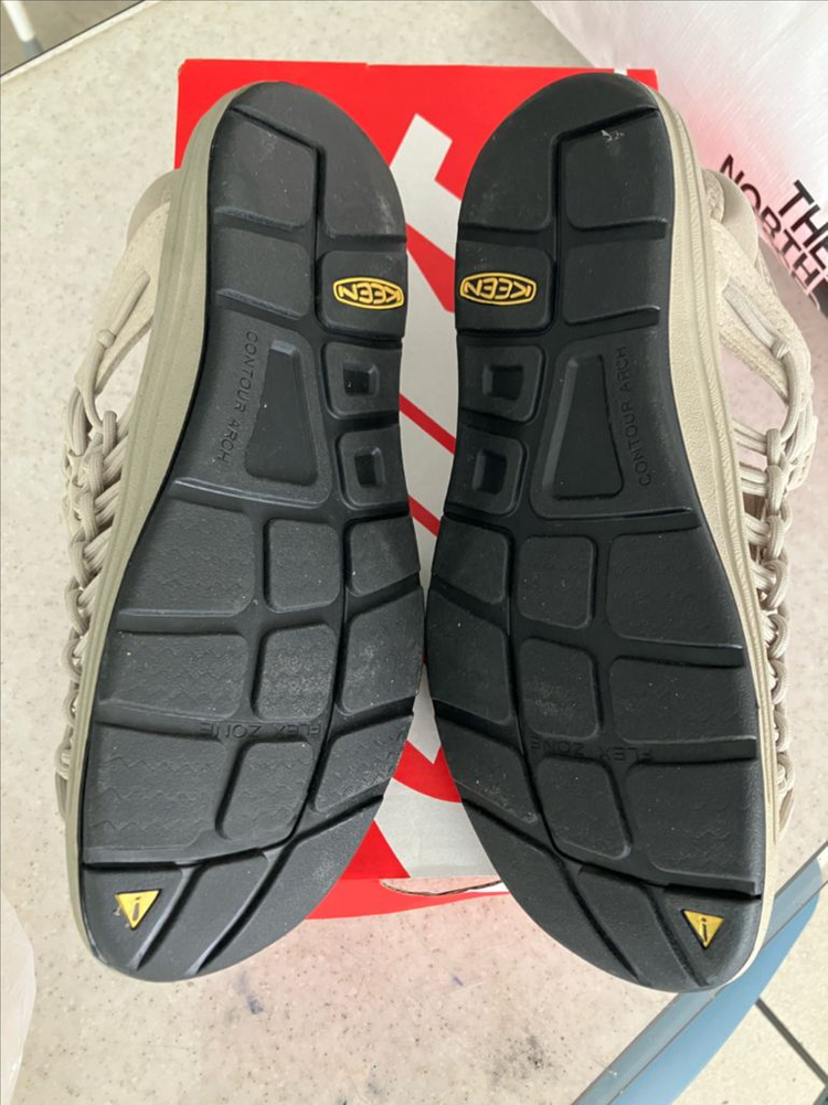 킨 keen 유니크 2 샌들 Taupe 260사이즈 이미지