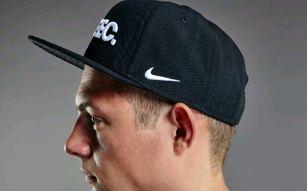 나이키 NIKE F.C. 스냅백 (Free) 블랙 컬러 / 사이즈 조절 가능 이미지