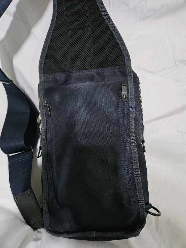 요시다 포터 리프트 슬링백 숄더백 다크블루 822-06134 이미지