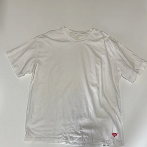 휴먼메이드 하단 스몰 하트 프린팅 베이직 반팔 티셔츠 L ~ XL 이미지