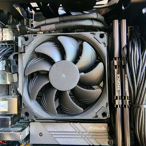 5600 cpu, a520m itx/ac, 녹투아 cpu 쿨러 등등 이미지