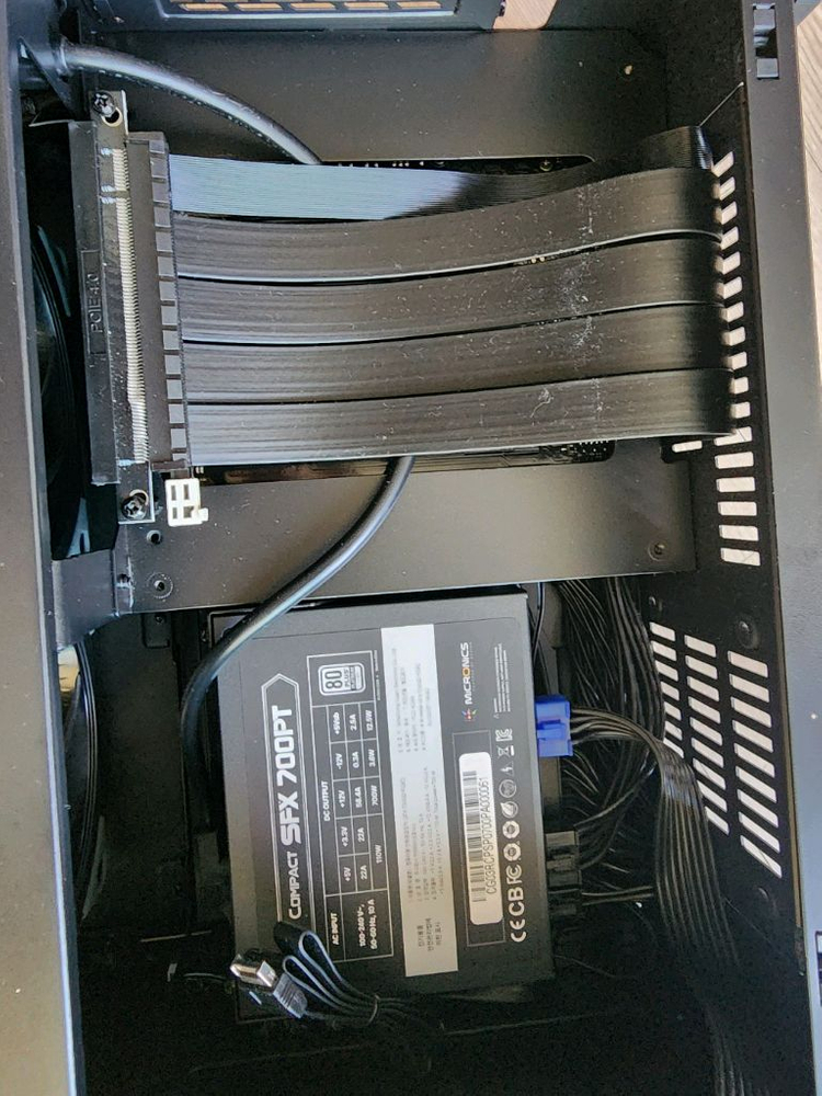5600 cpu, a520m itx/ac, 녹투아 cpu 쿨러 등등 이미지