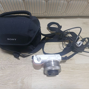 소니 a5100 미러리스 카메라 이미지