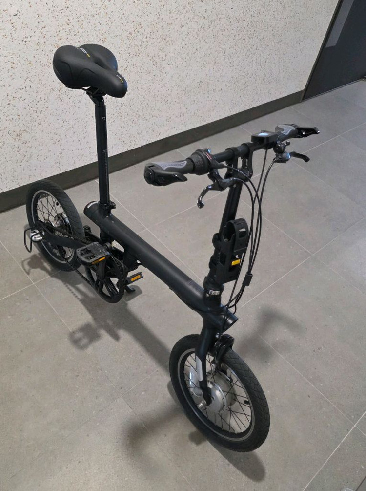 샤오미 치사이클 EF1 블랙 접이식 전기자전거 이미지