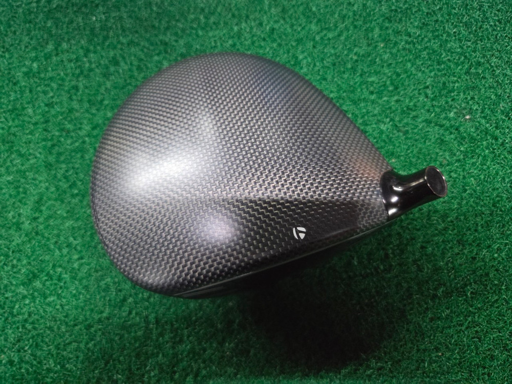 TaylorMade 테일러메이드 Qi35 드라이버 헤드 이미지