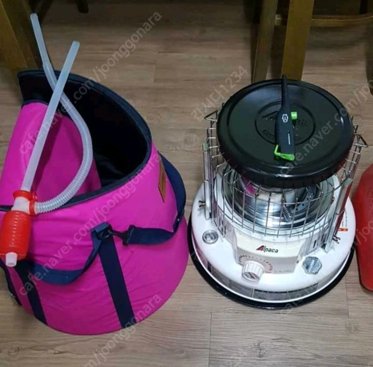 크리스탈 트윈 큐빅텐트(빙어낚시텐트) 및 태서전기 알파카 TS-460S 스마트 접이식 석유난로 팝니다. 이미지