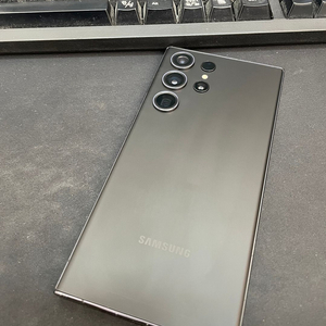 갤럭시S23울트라 블랙 256GB 무잔상 상태좋은 중고66만2천팝니다 이미지