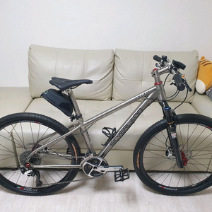 2014년식 첼로 실버라도90 티타늄 XTR MTB 이미지