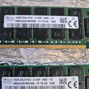 DDR4 16GB 서버용 메모리 4개 세트 이미지